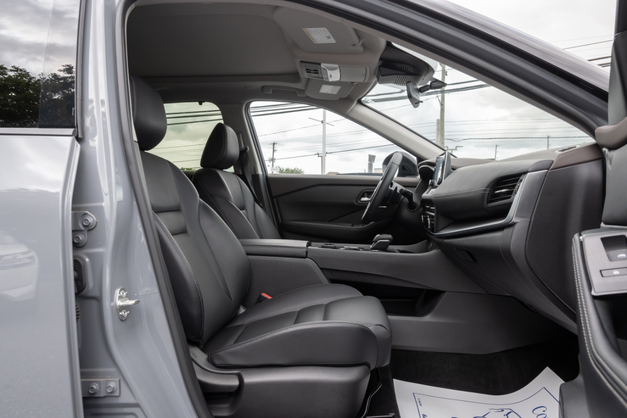 Nissan Rogue  2023
