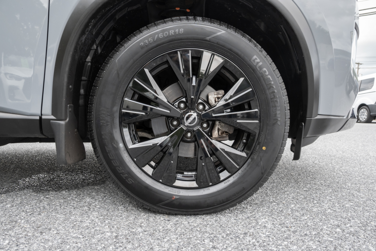 Nissan Rogue  2023