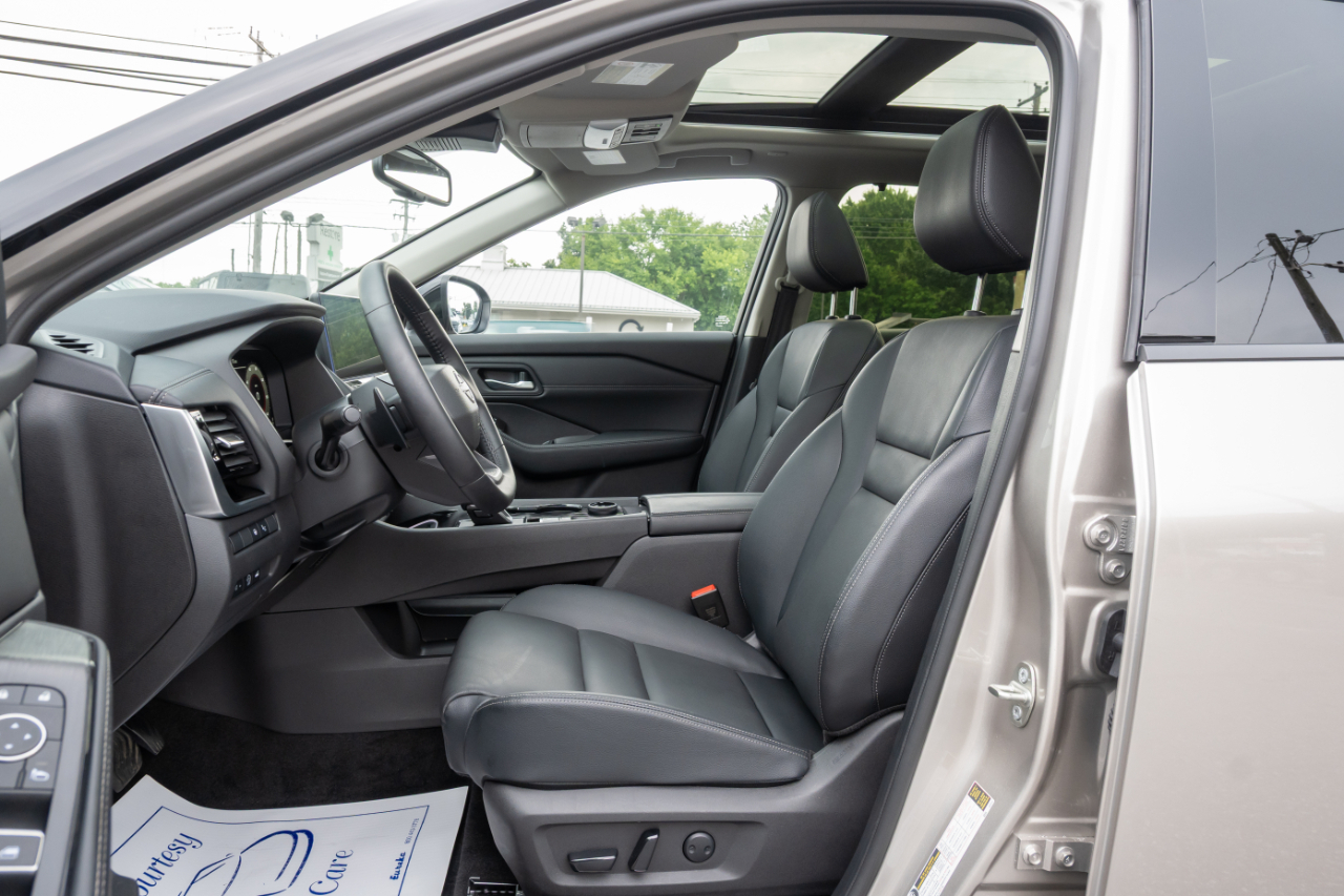 Nissan Rogue AWD SL 2025