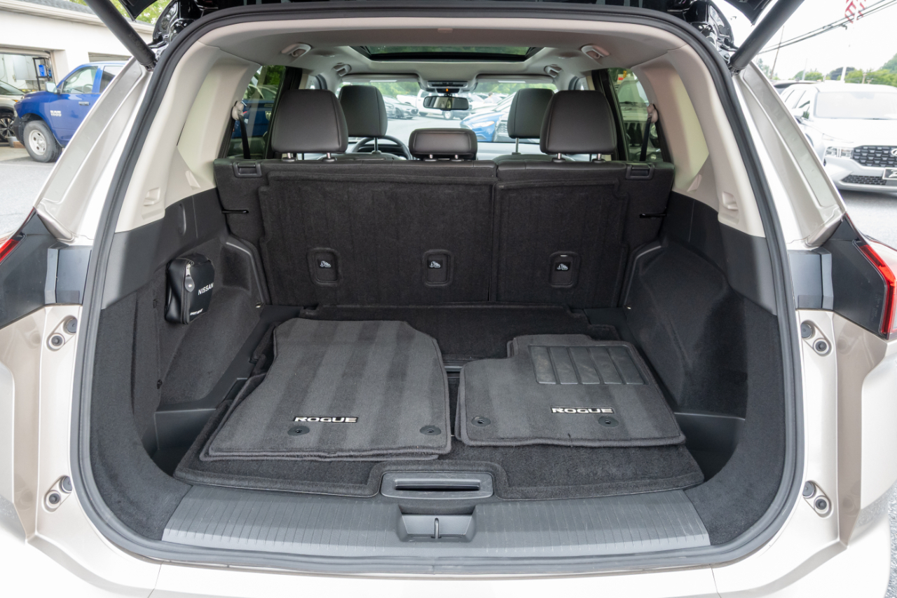 Nissan Rogue AWD SL 2025