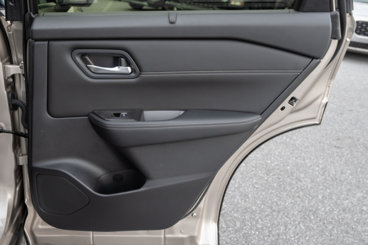 Nissan Rogue AWD SL 2025
