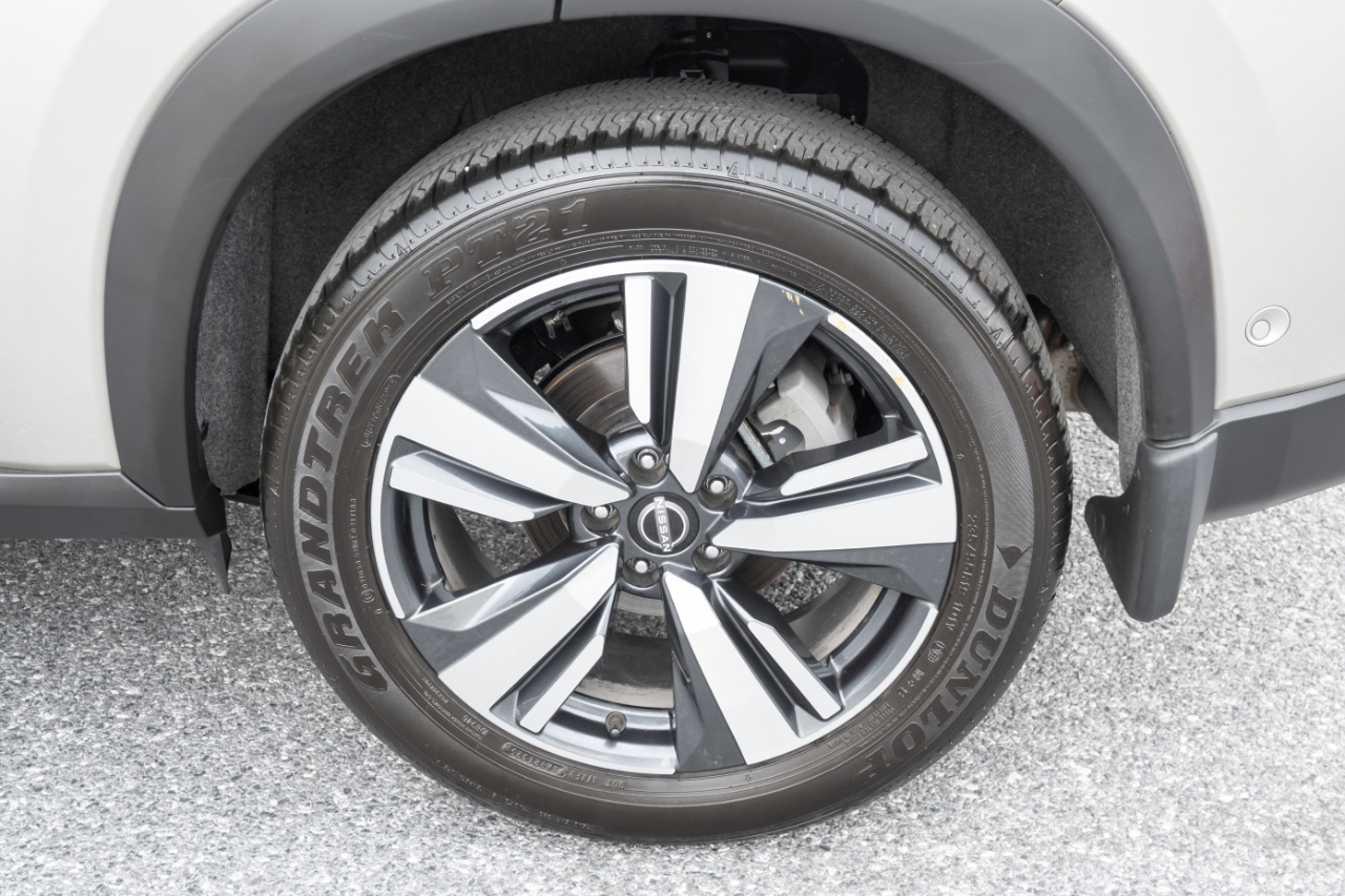 Nissan Rogue AWD SL 2025
