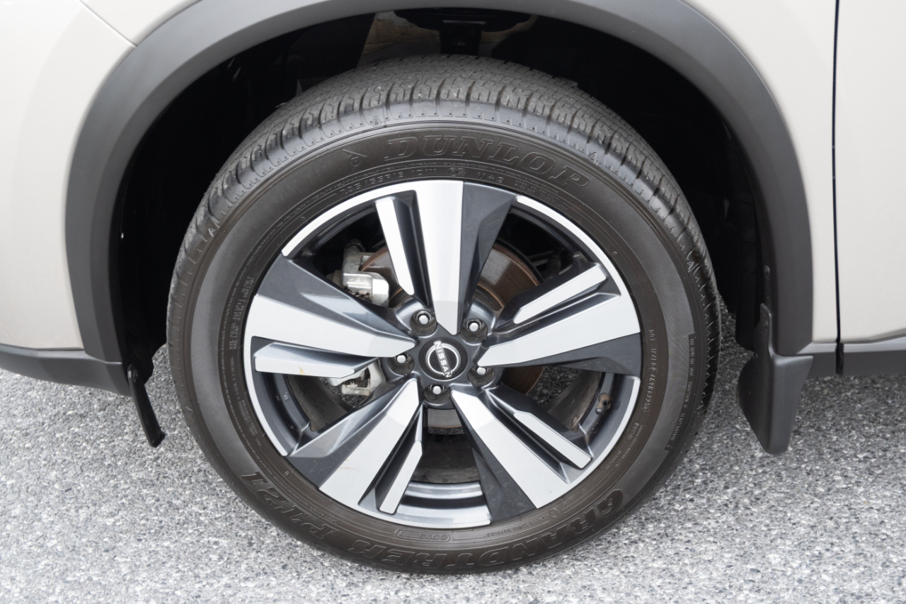 Nissan Rogue AWD SL 2025