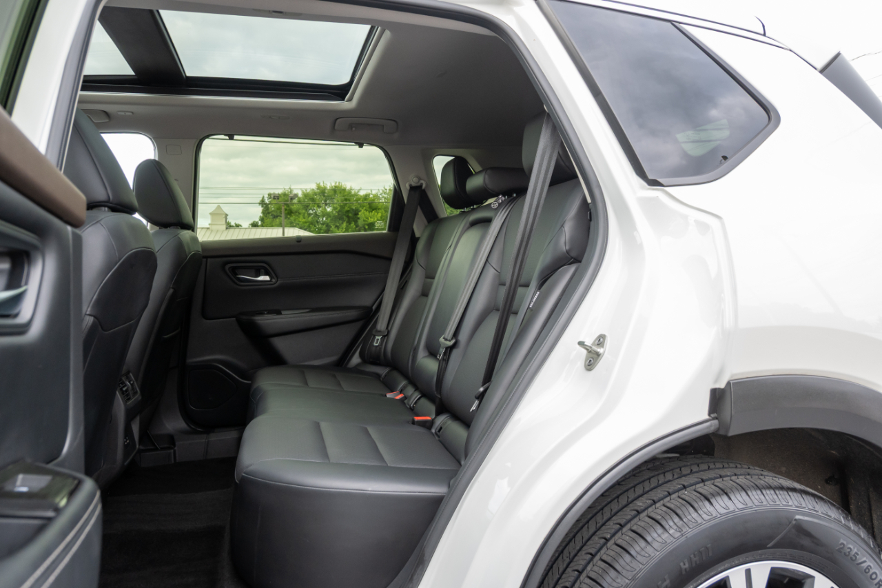 Nissan Rogue  2023