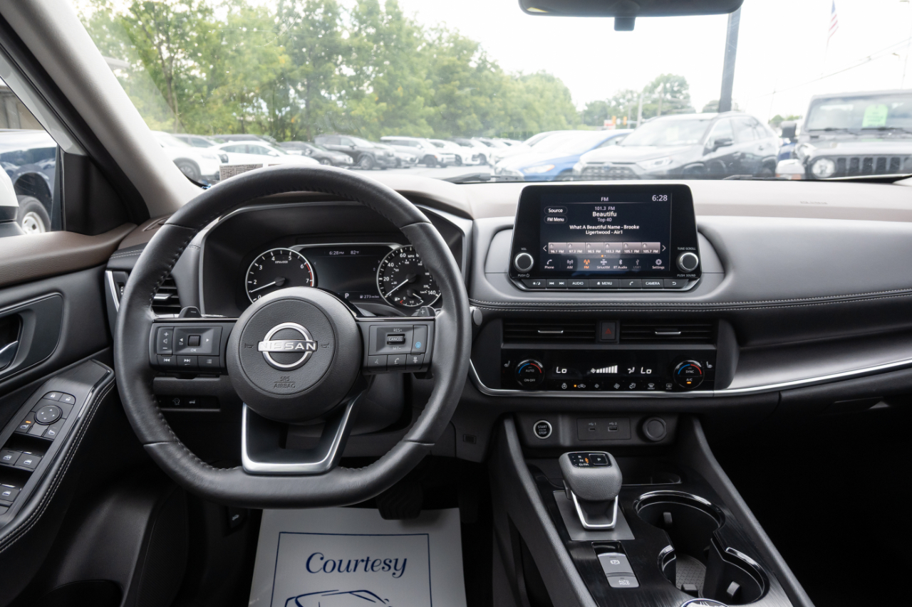 Nissan Rogue  2023