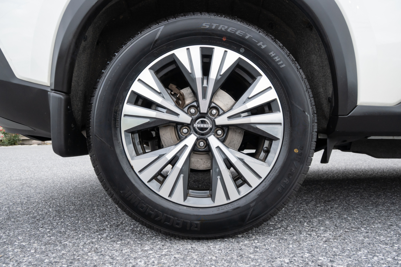 Nissan Rogue  2023