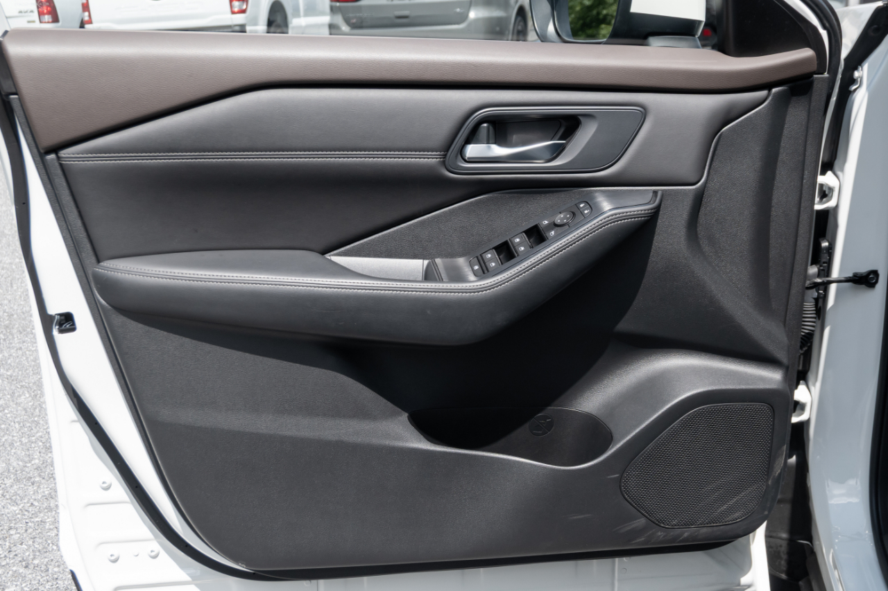Nissan Rogue  2023
