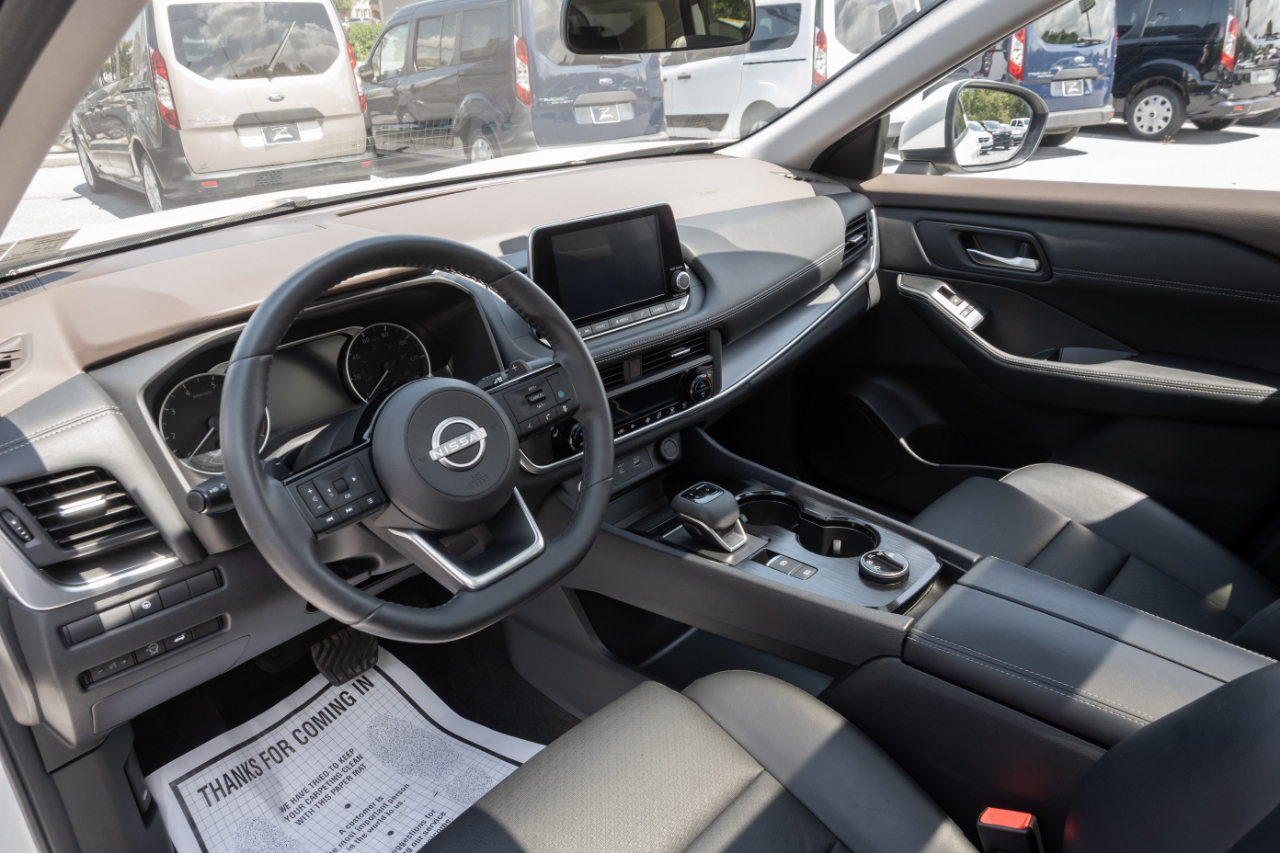 Nissan Rogue  2023