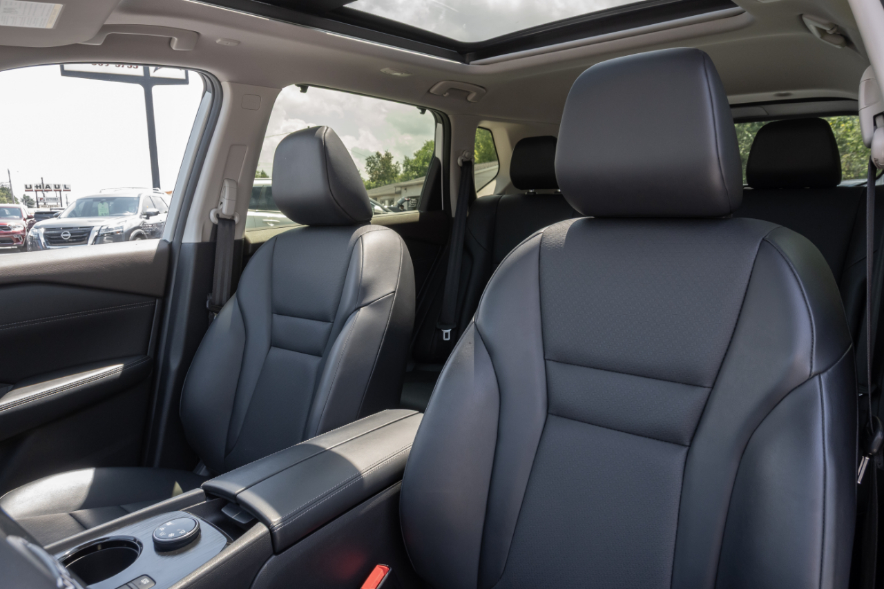Nissan Rogue  2023