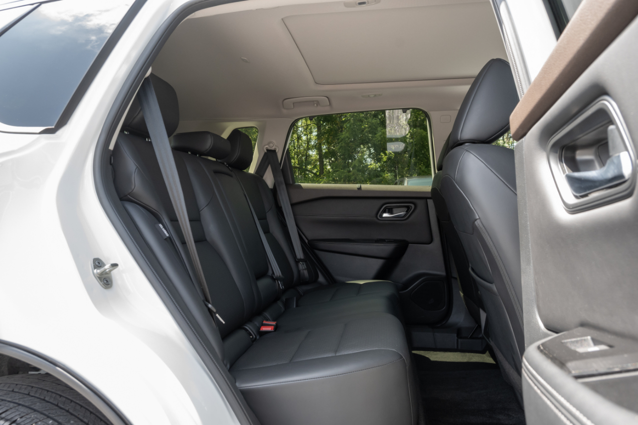 Nissan Rogue  2023