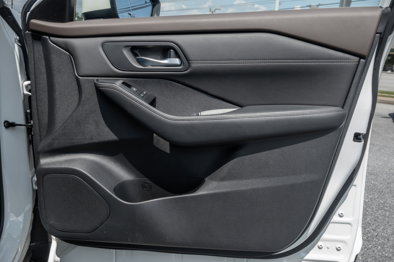 Nissan Rogue  2023