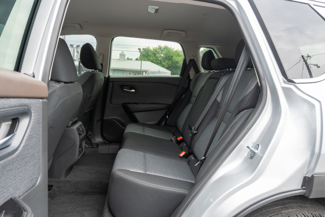 Nissan Rogue AWD SV 2023