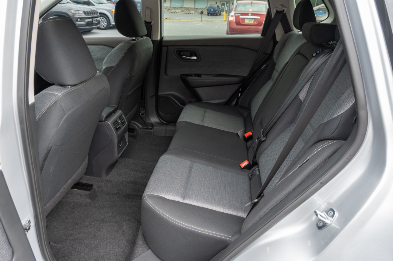 Nissan Rogue AWD SV 2023
