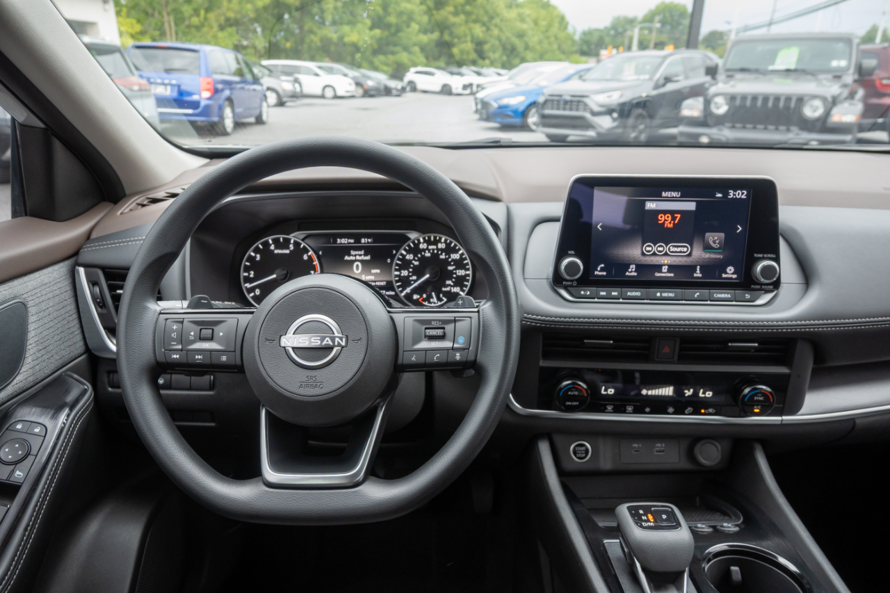 Nissan Rogue AWD SV 2023