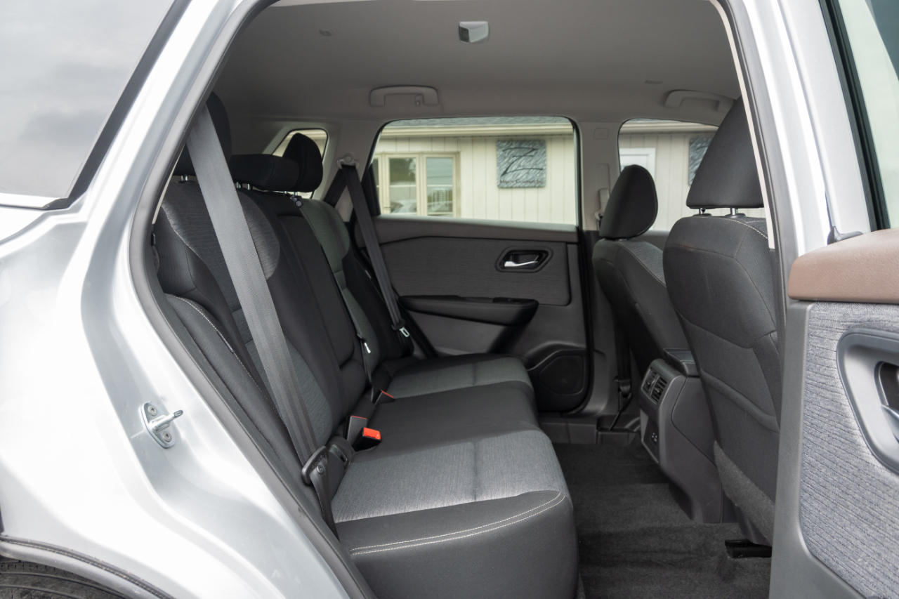 Nissan Rogue AWD SV 2023