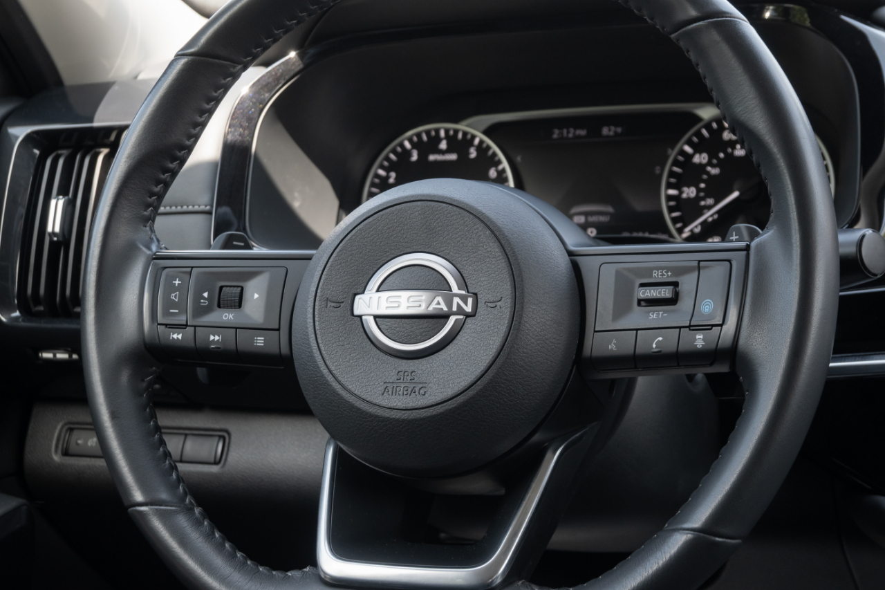 Nissan Pathfinder SV 4WD 2024