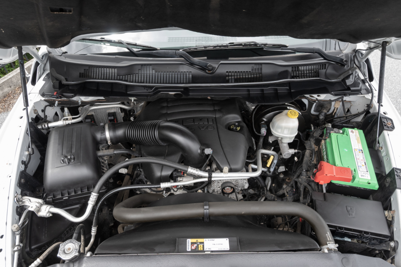 RAM 1500 4WD Reg Cab 140.5" Tradesman 2016
