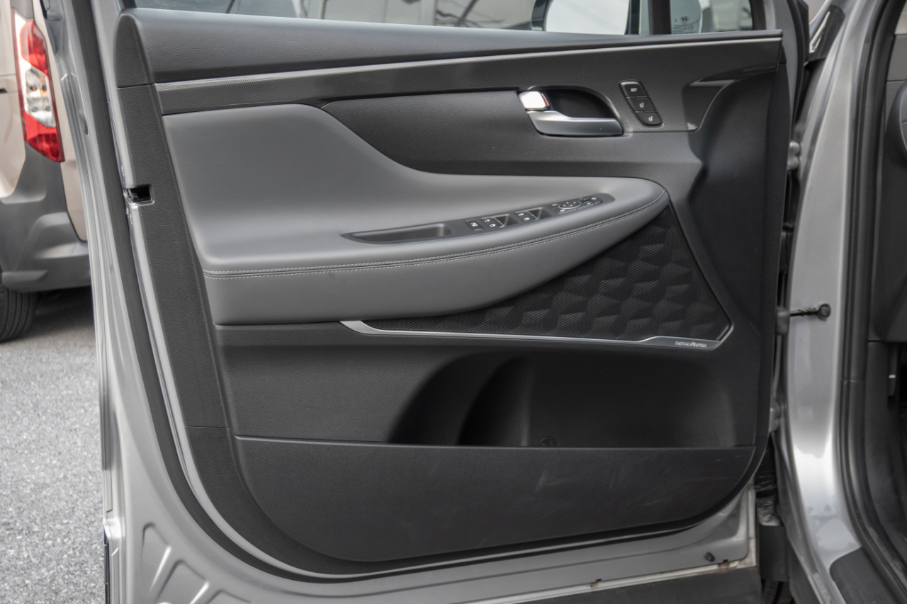 Hyundai Santa Fe Limited AWD 2023