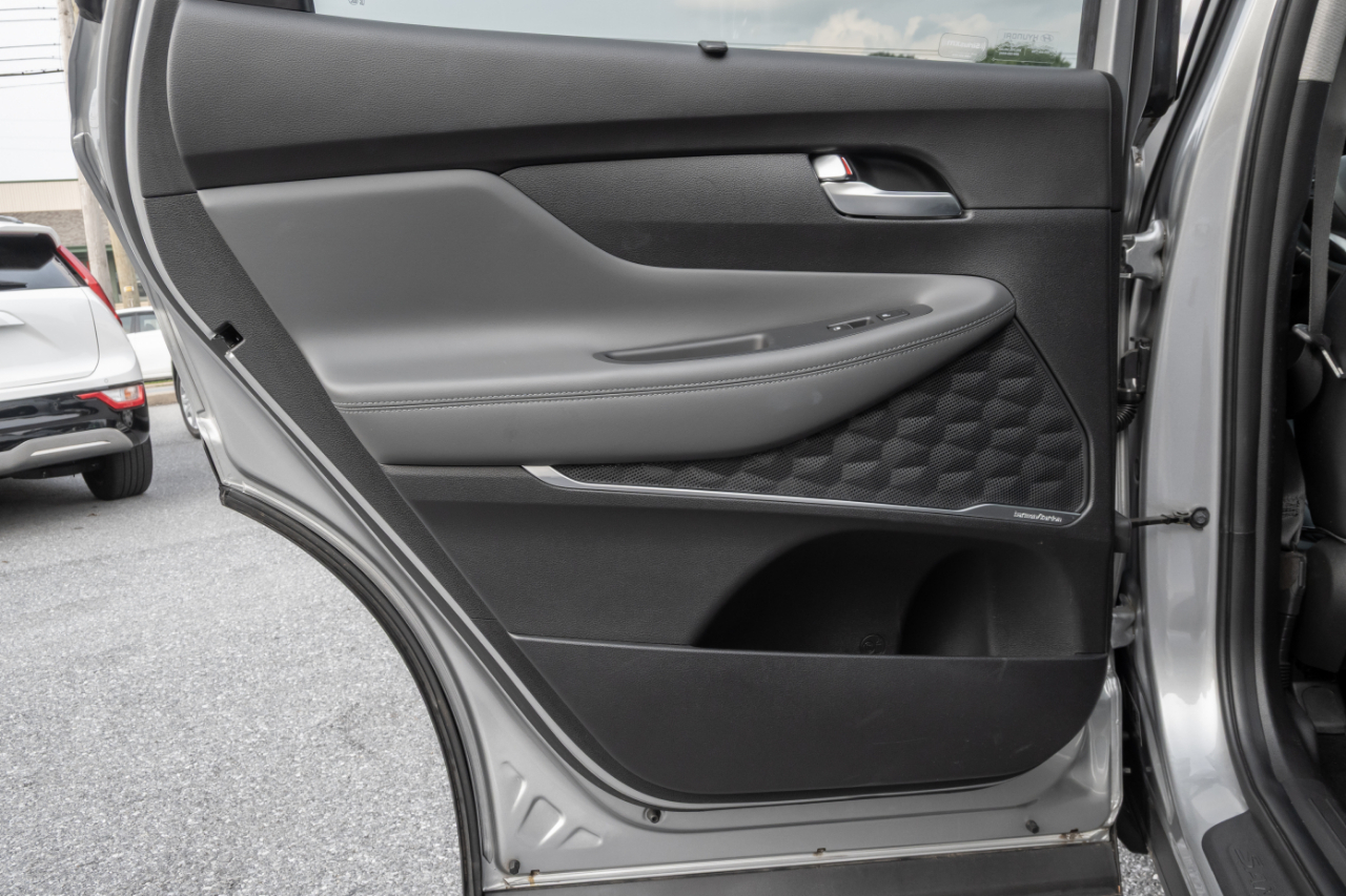 Hyundai Santa Fe Limited AWD 2023