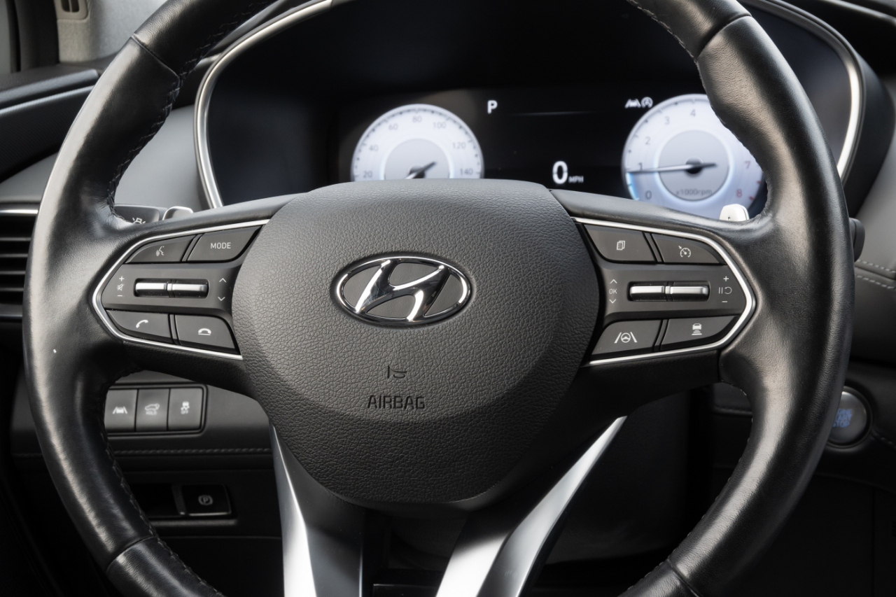 Hyundai Santa Fe Limited AWD 2023