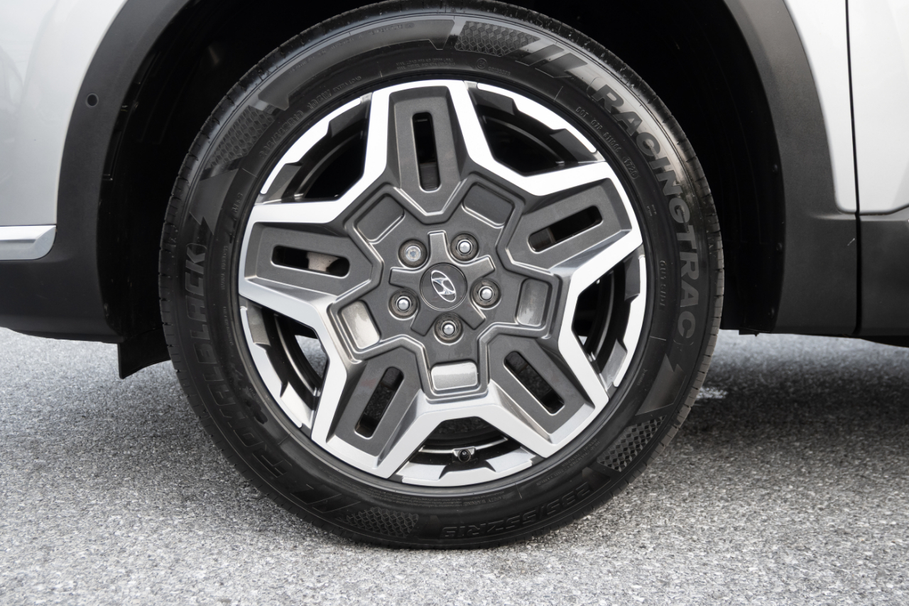 Hyundai Santa Fe Limited AWD 2023