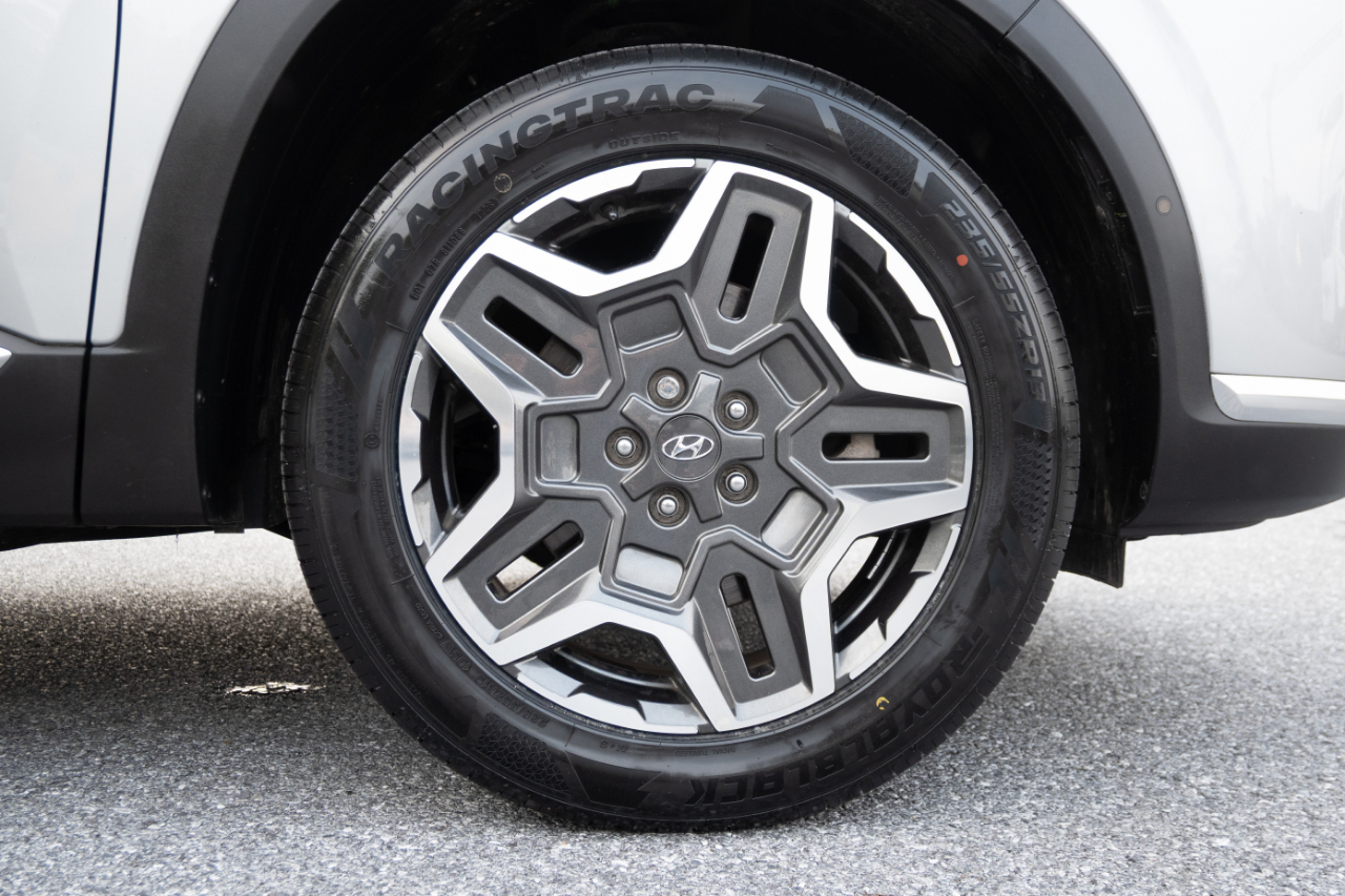 Hyundai Santa Fe Limited AWD 2023