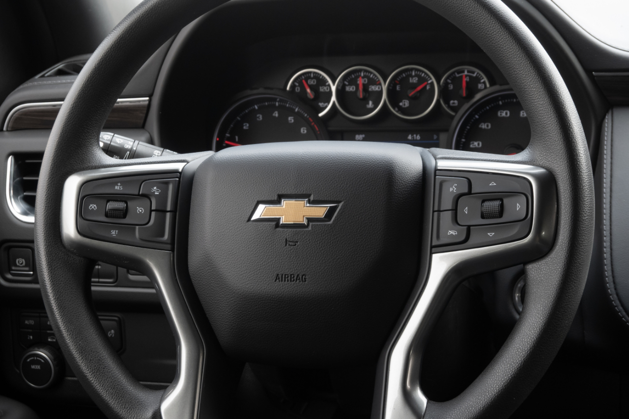 Chevrolet Tahoe 4WD 4dr Commercial 2023