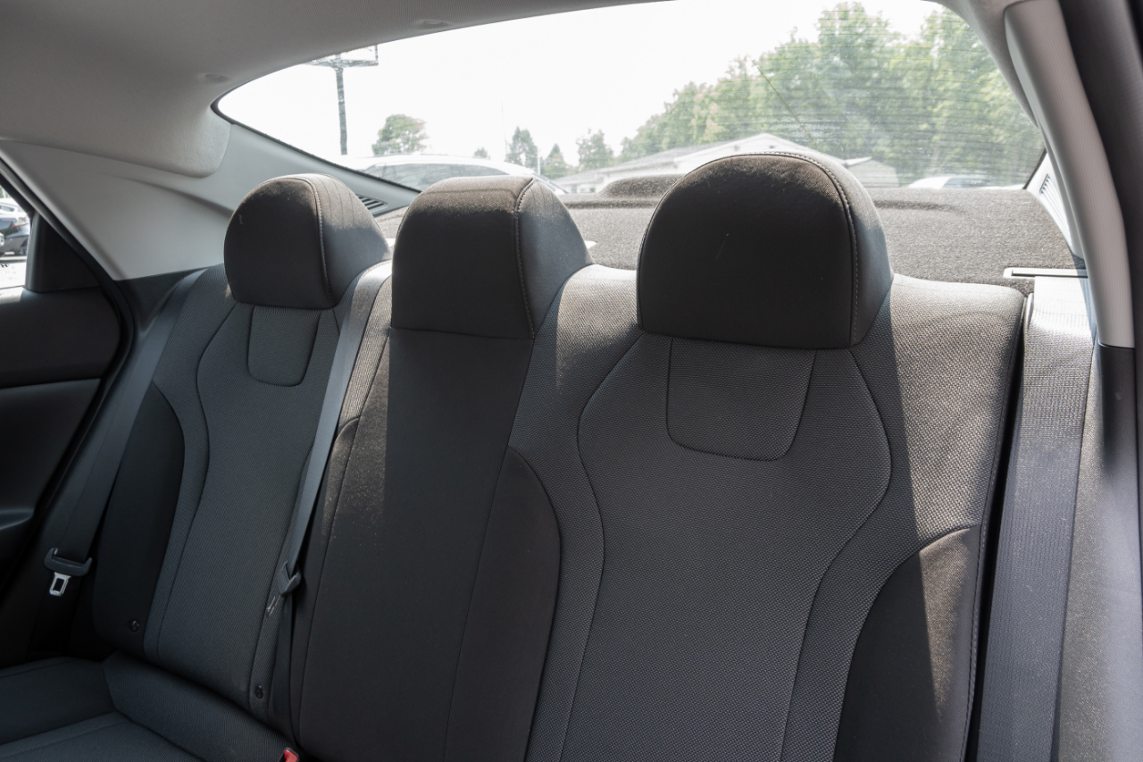 Hyundai Elantra SE 2023