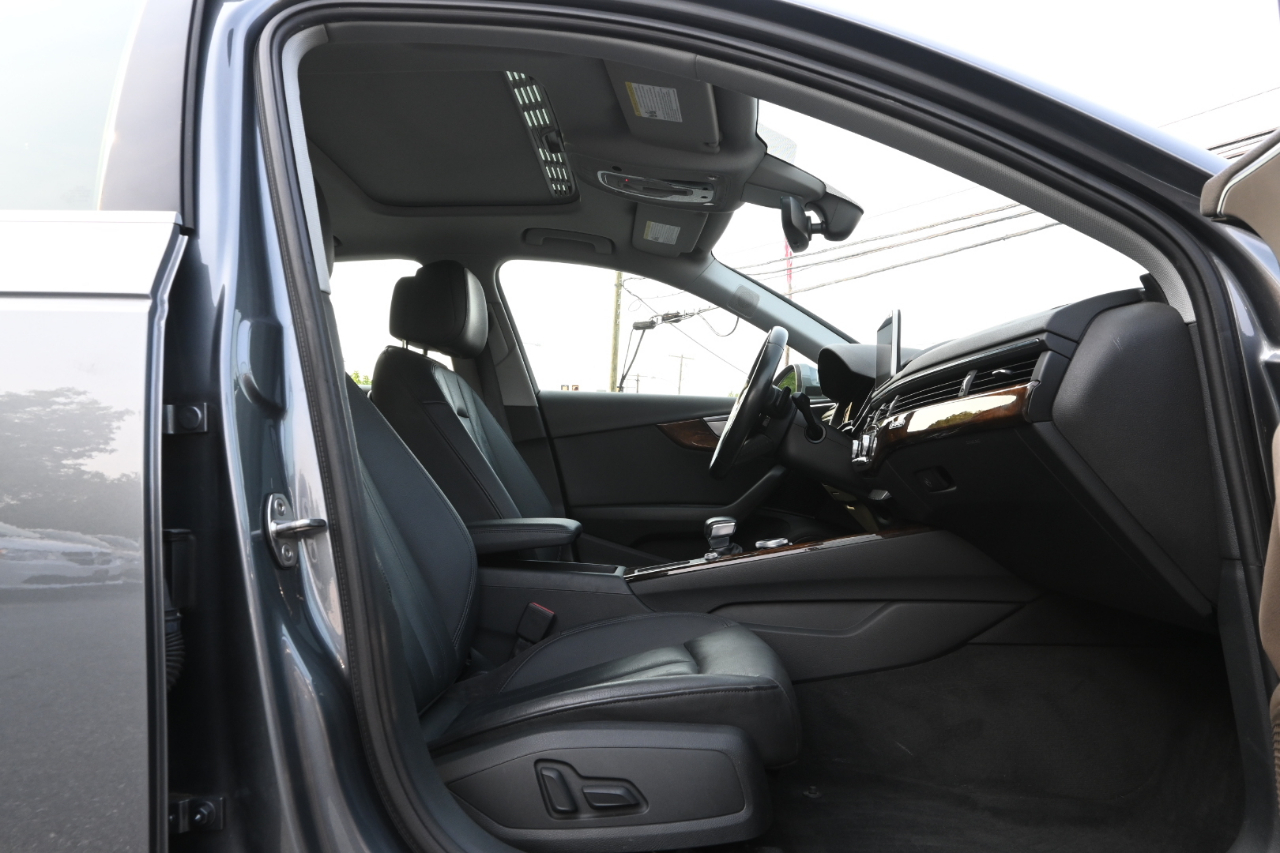 Audi A4 2.0 TFSI Tech Premium Plus S Tronic quattro AWD 2018