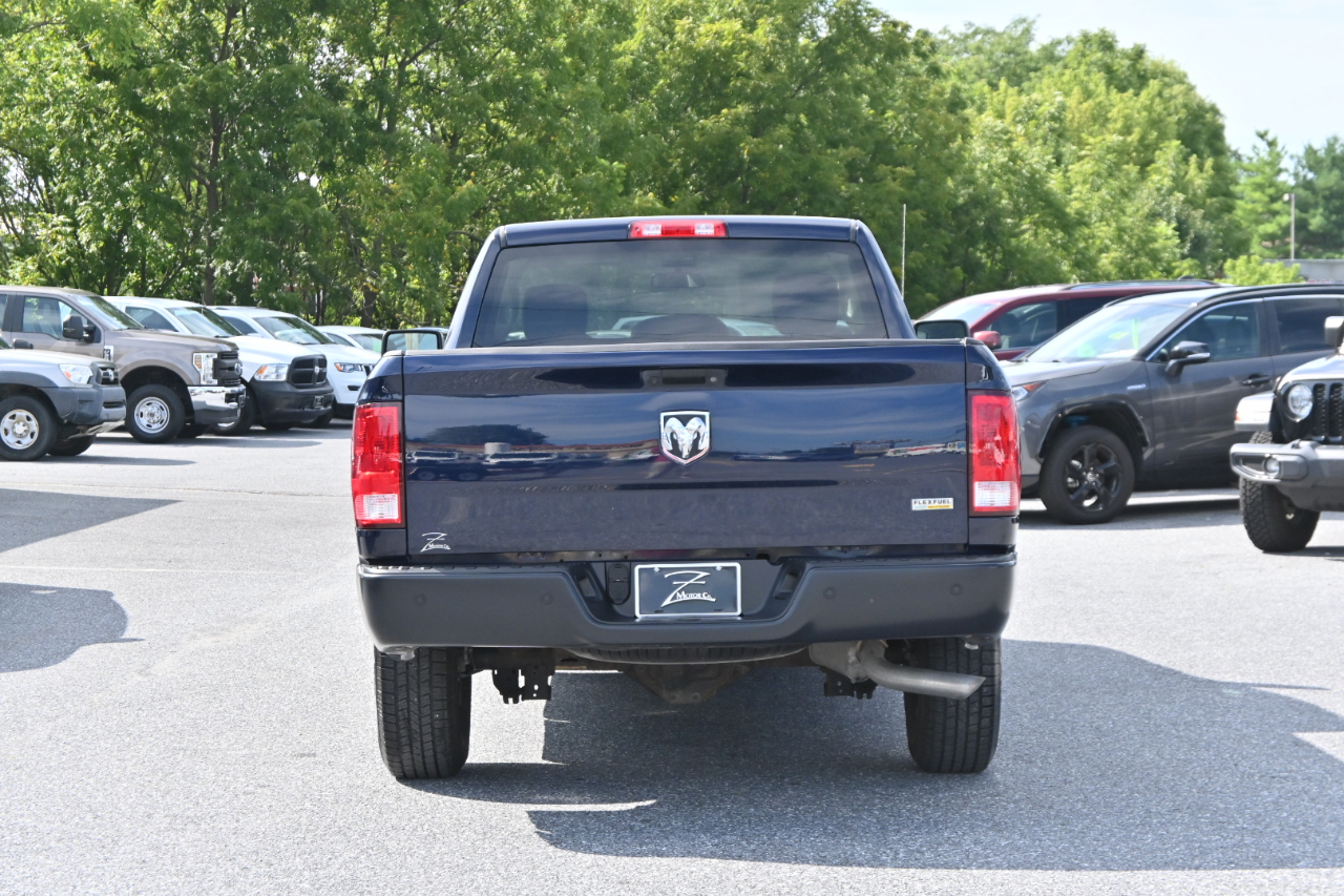 RAM 1500 Tradesman 4x2 Reg Cab 8' Box 2018