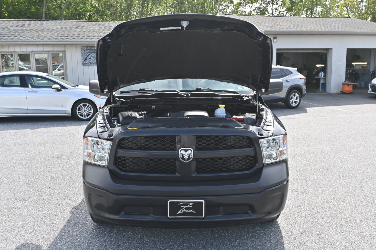 RAM 1500 Tradesman 4x2 Reg Cab 8' Box 2018