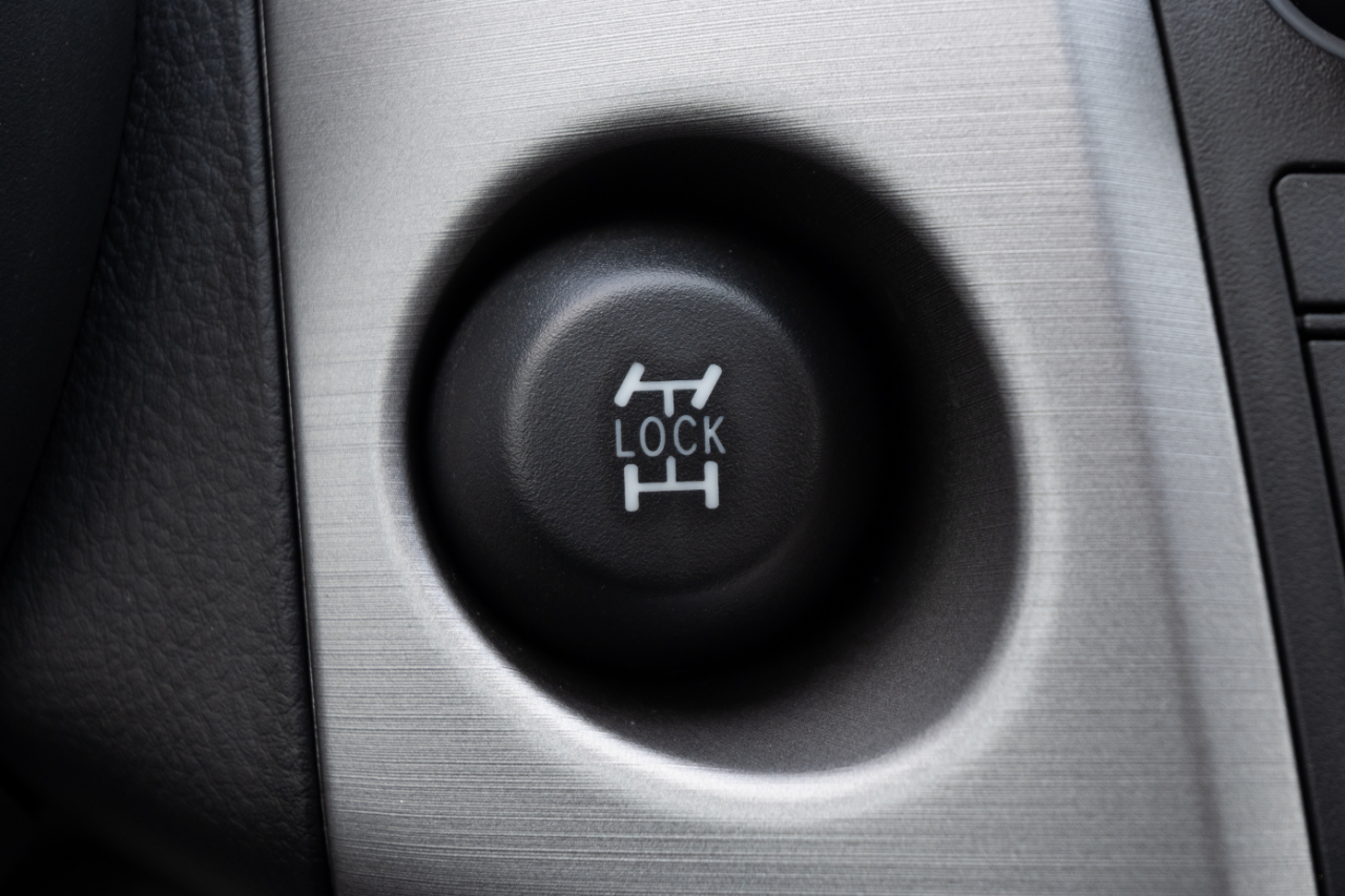 Toyota RAV4 4WD 4dr 4-cyl 4-Spd AT (Natl) 2008