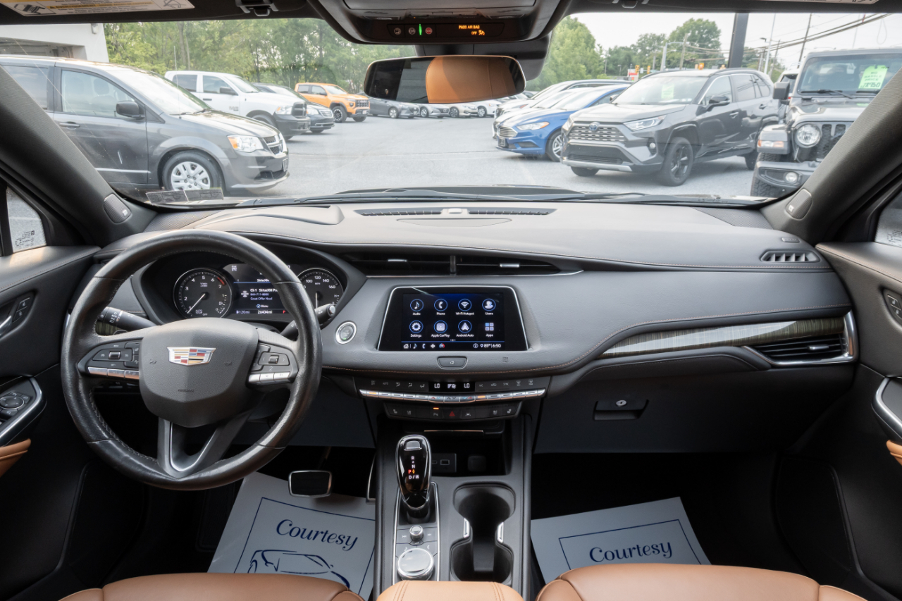 Cadillac XT4 AWD 4dr Sport 2020