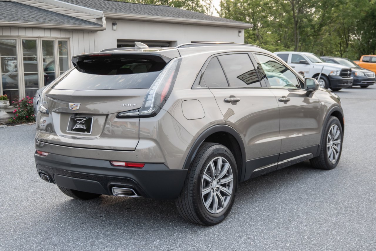 Cadillac XT4 AWD 4dr Sport 2020