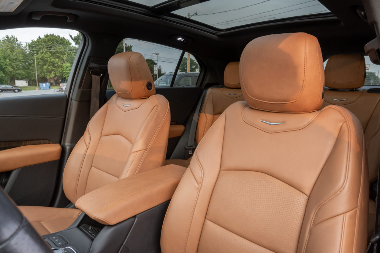 Cadillac XT4 AWD 4dr Sport 2020