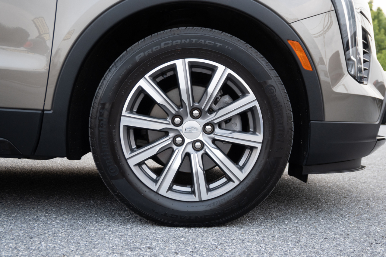 Cadillac XT4 AWD 4dr Sport 2020