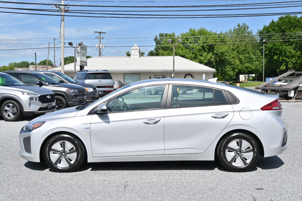 Hyundai Ioniq Hybrid Blue Hatchback 2019