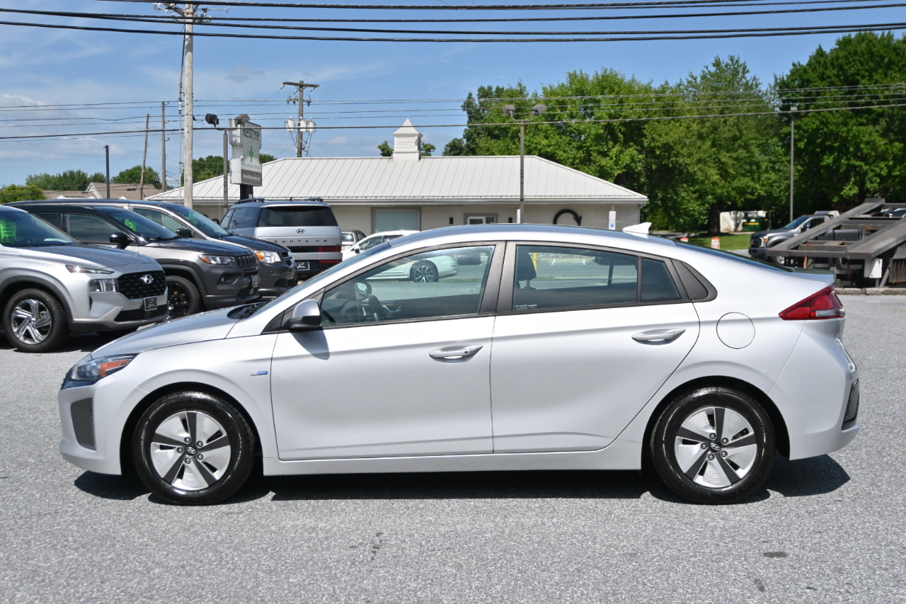 Hyundai Ioniq Hybrid Blue Hatchback 2019
