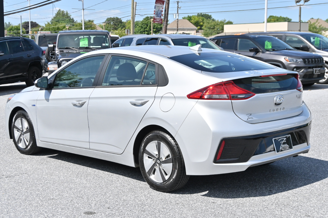 Hyundai Ioniq Hybrid Blue Hatchback 2019