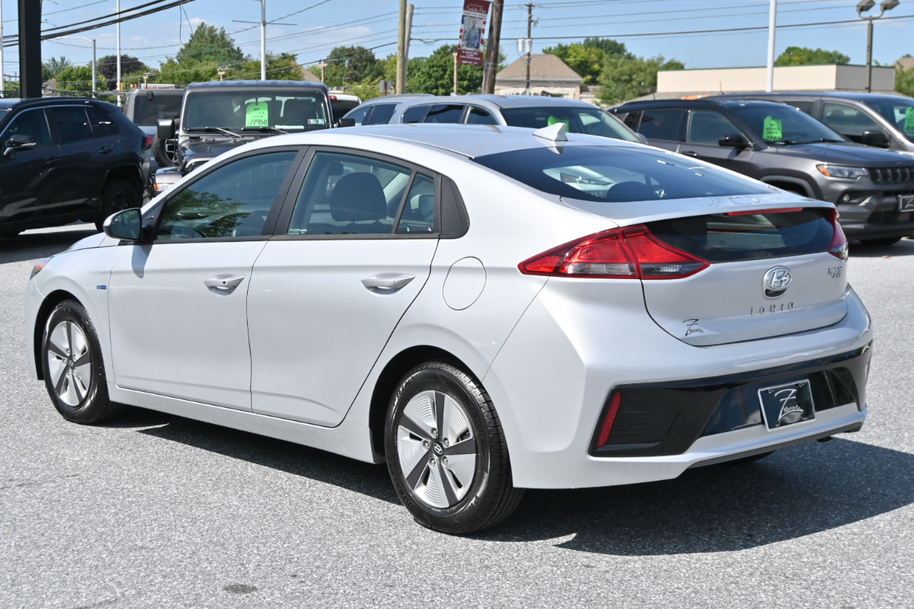 Hyundai Ioniq Hybrid Blue Hatchback 2019