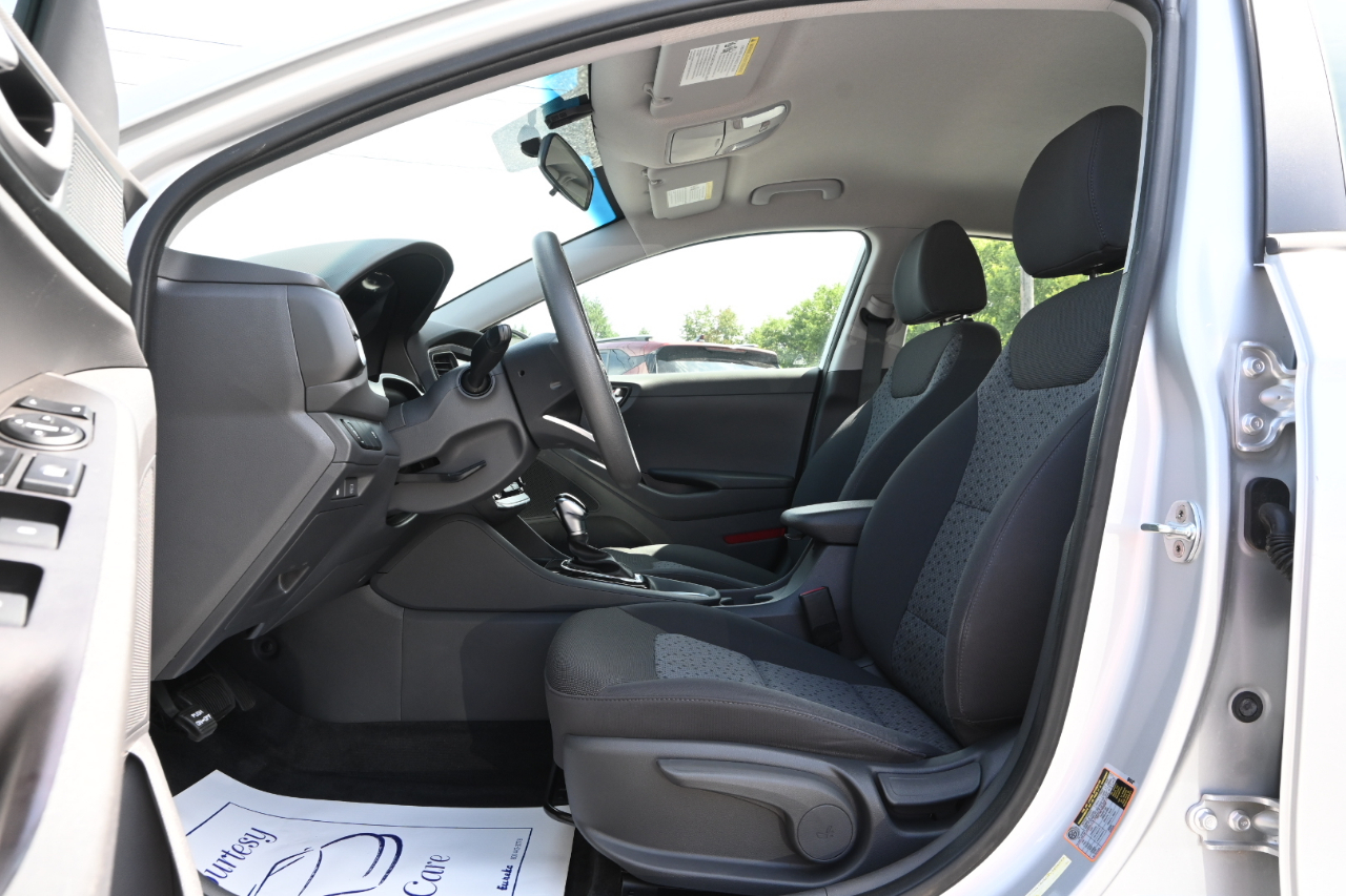 Hyundai Ioniq Hybrid Blue Hatchback 2019