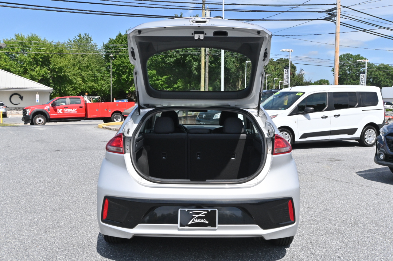 Hyundai Ioniq Hybrid Blue Hatchback 2019