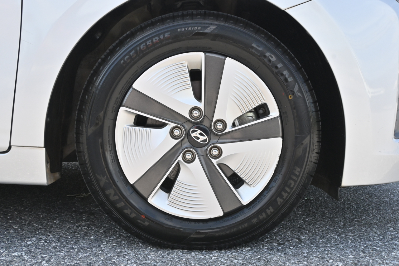 Hyundai Ioniq Hybrid Blue Hatchback 2019