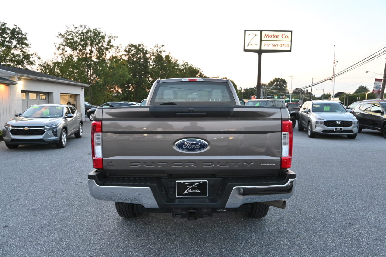 Ford Super Duty F-250 SRW XL 4WD SuperCab 8' Box 2019