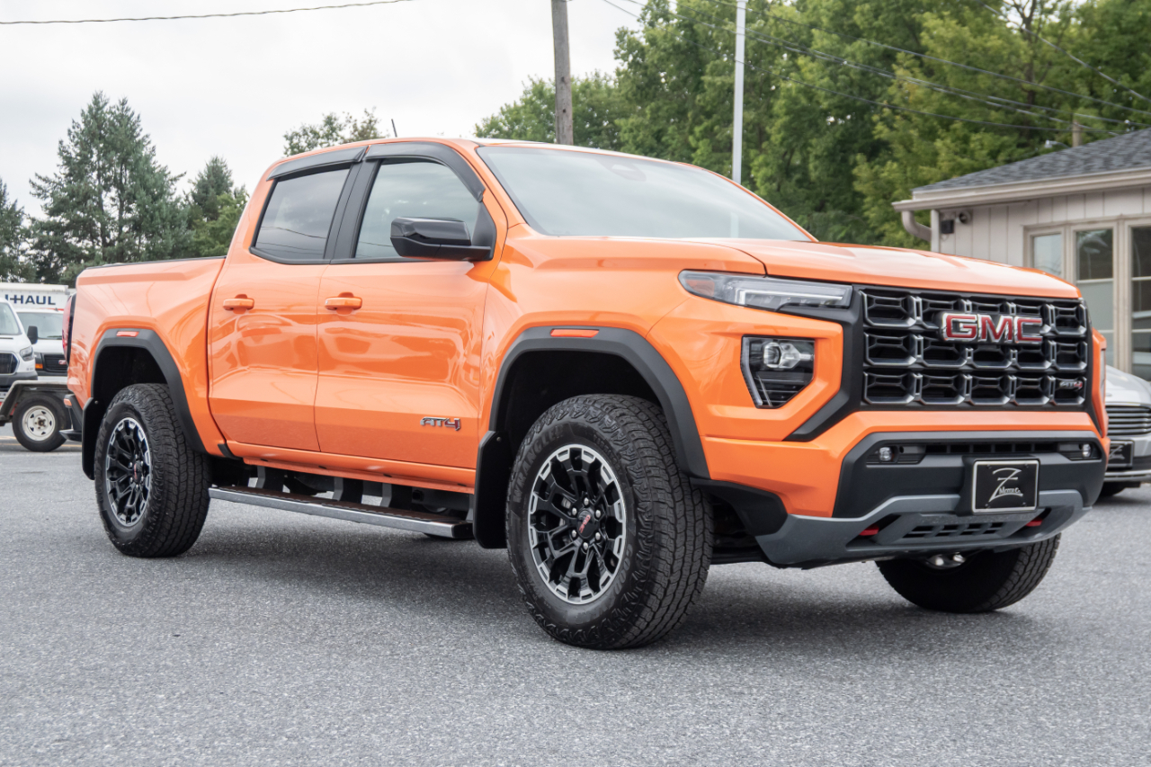 GMC Canyon 4WD Crew Cab AT4 2026