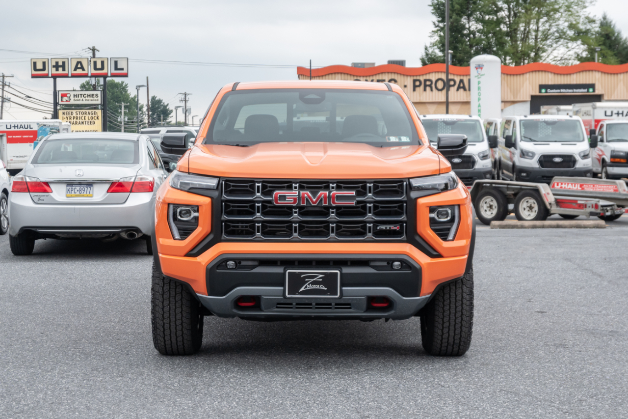 GMC Canyon 4WD Crew Cab AT4 2026