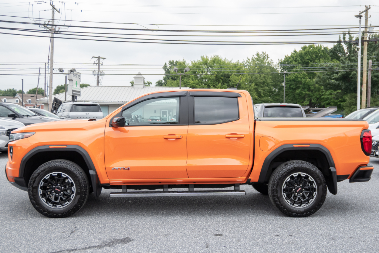 GMC Canyon 4WD Crew Cab AT4 2026
