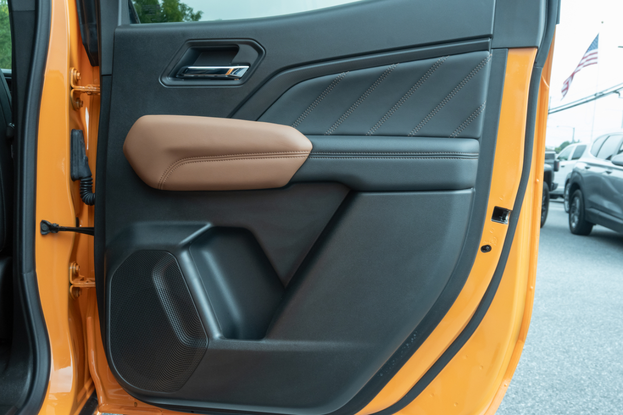 GMC Canyon 4WD Crew Cab AT4 2026