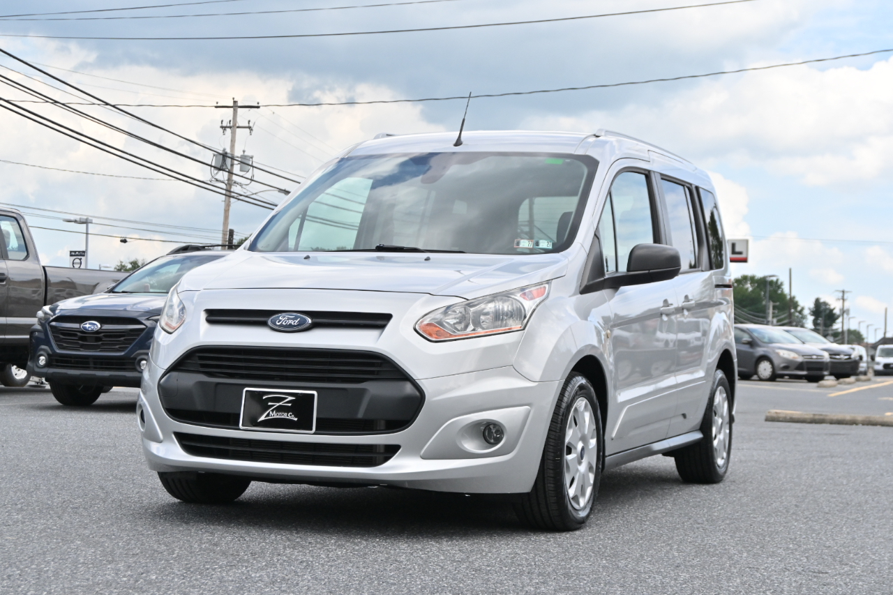 Ford Transit Connect Wagon XLT SWB w/Rear Liftgate 2017