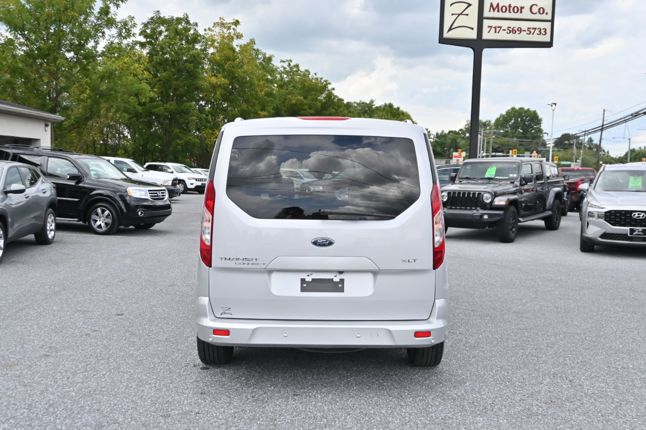 Ford Transit Connect Wagon XLT SWB w/Rear Liftgate 2017
